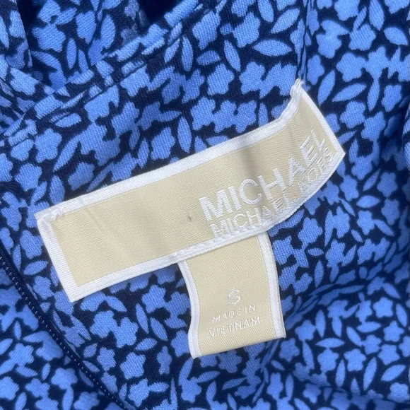 MICHAEL Michael Kors Belted Cropped Ikat-Print Sleeveless Jumpsuit - S - Picture 4 of 6